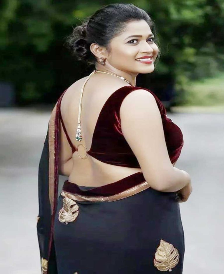paribarik choti golpo